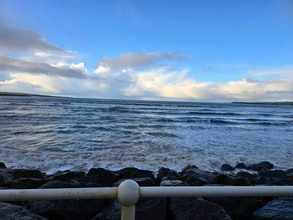 Messy 2 to 3ft with a moderate onshore wind 